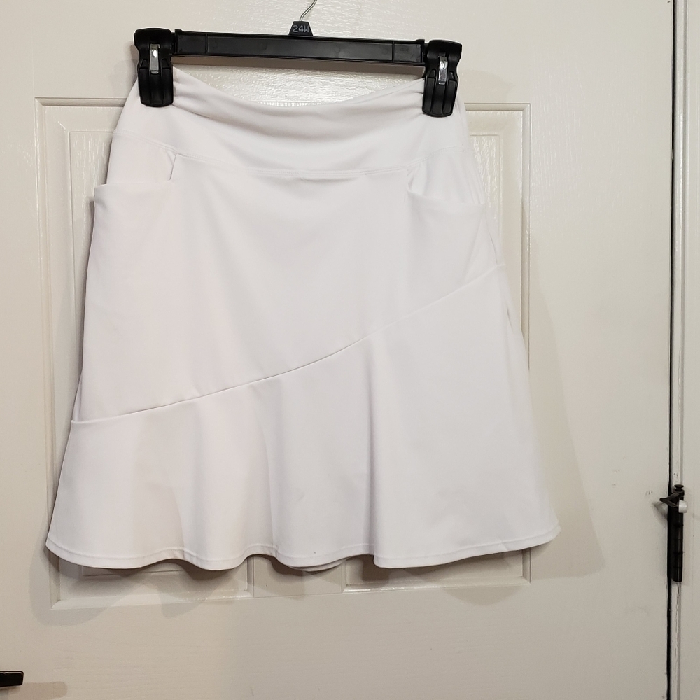 Baleaf size Medium white activewear skort - Picture 1 of 10